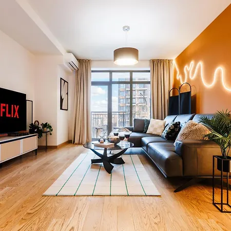 Apartment Bw Aurora Prime Ps4 Free Parking And Terrace